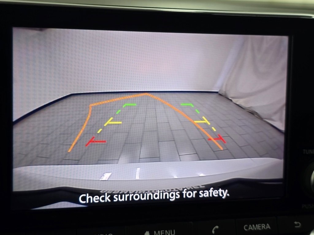 Used 2024 Nissan Rogue SV image 5