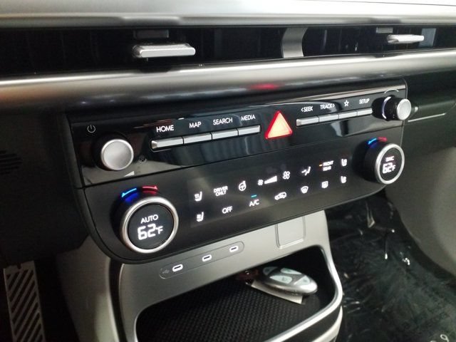 Used 2026 Hyundai Ioniq 9 Calligraphy AWD/4WD image 7