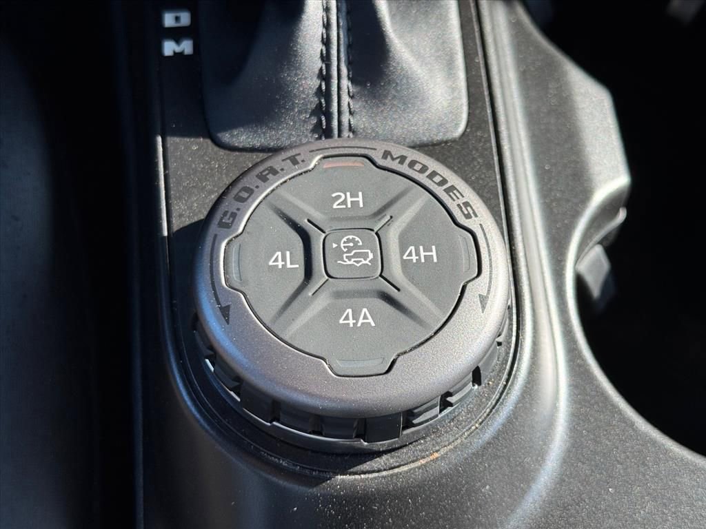 Used 2022 Ford Bronco Badlands image 19