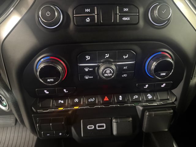 Used 2021 Chevrolet Silverado 1500 LT Trail Boss w/ Convenience Package II AWD/4WD image 3