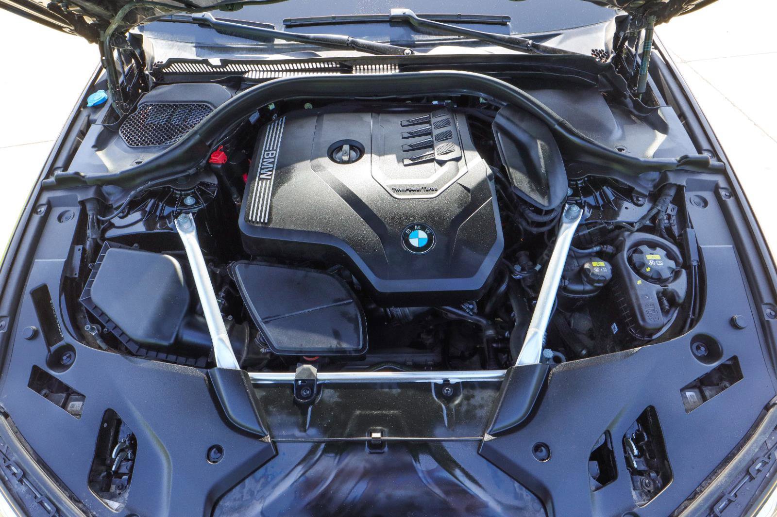 Used 2021 BMW 530i xDrive w/ Premium Package AWD/4WD image 20