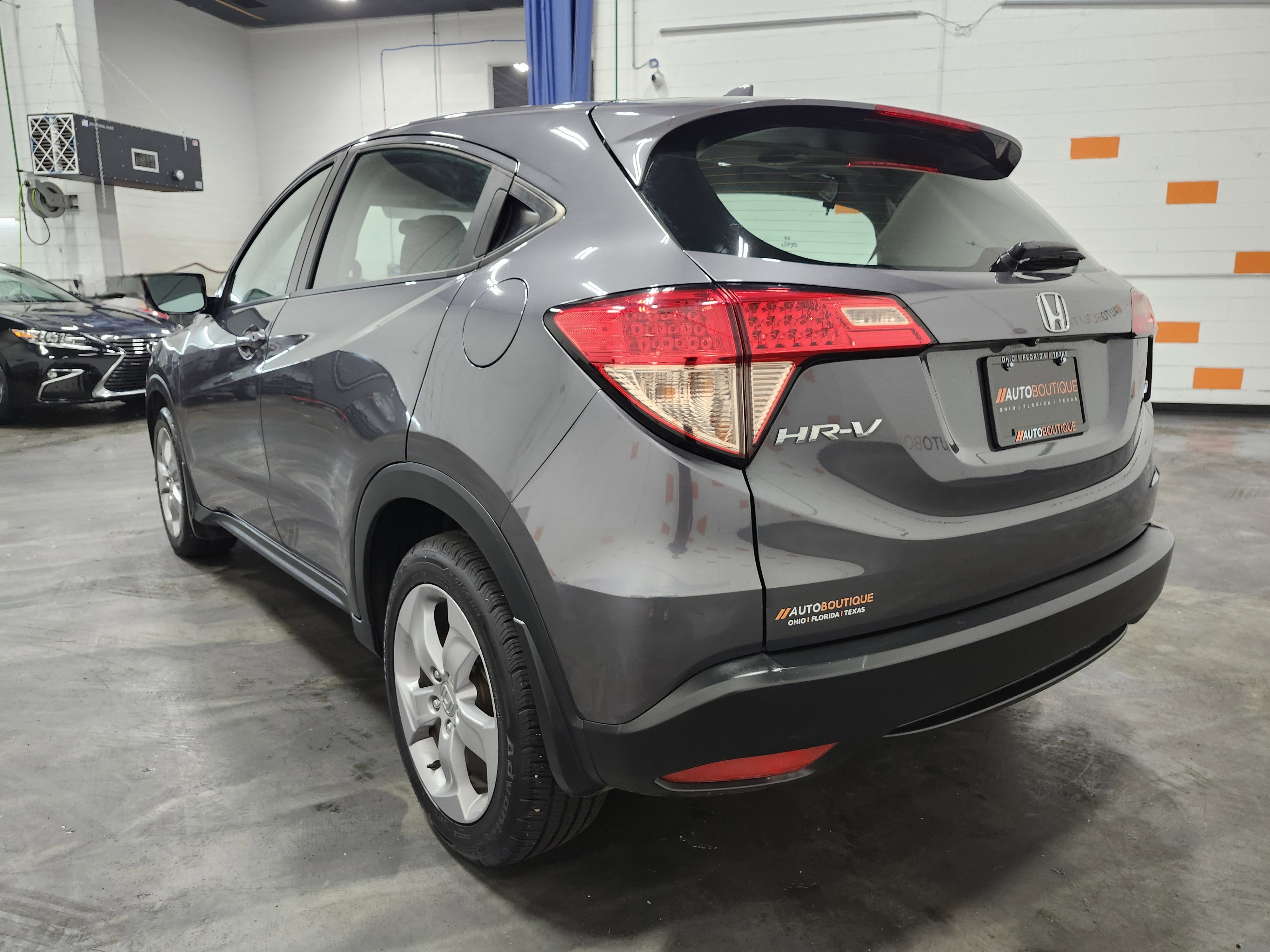 Used 2018 Honda HR-V LX image 13