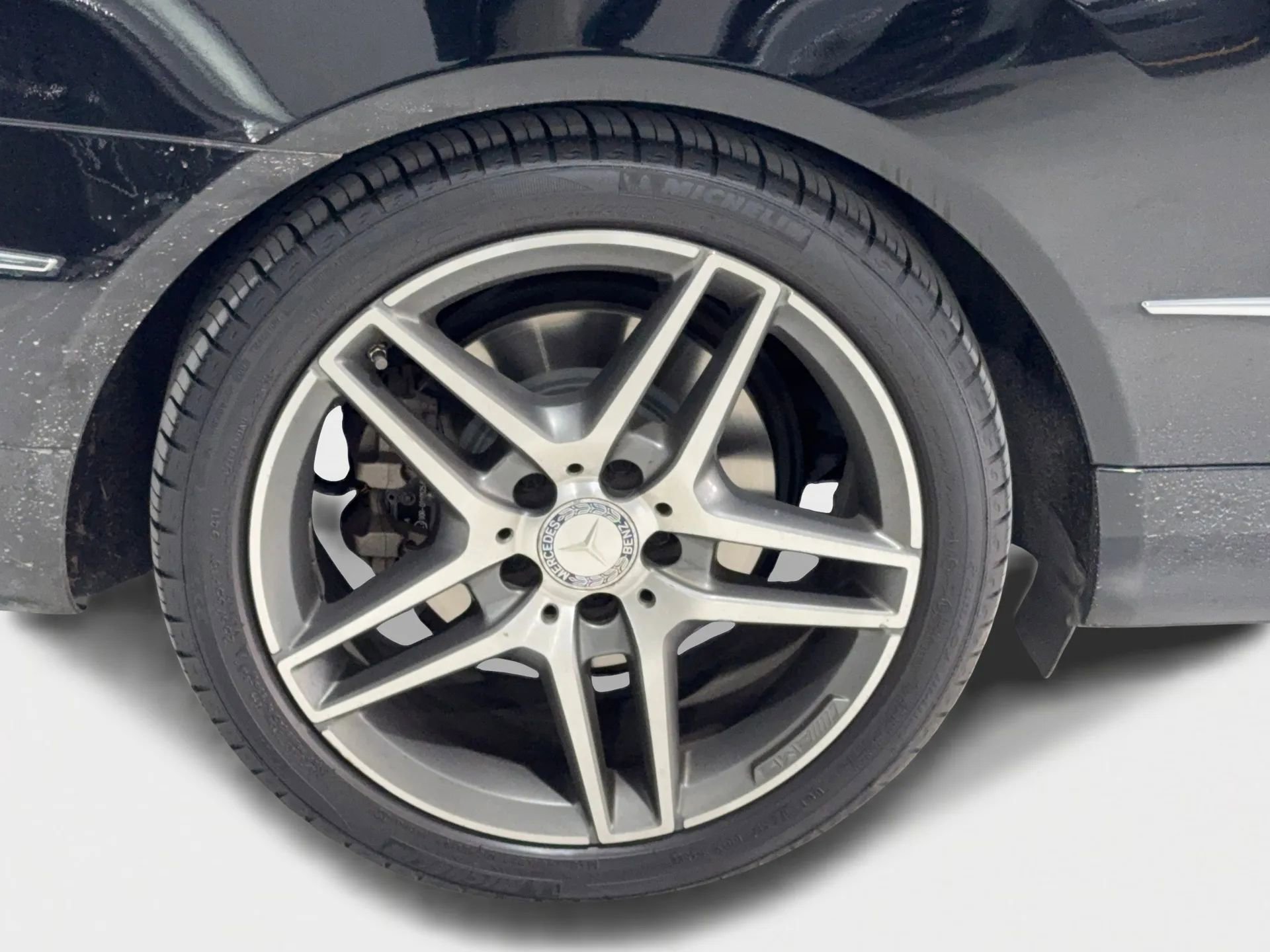 Used 2014 Mercedes-Benz E 350 Sport image 28