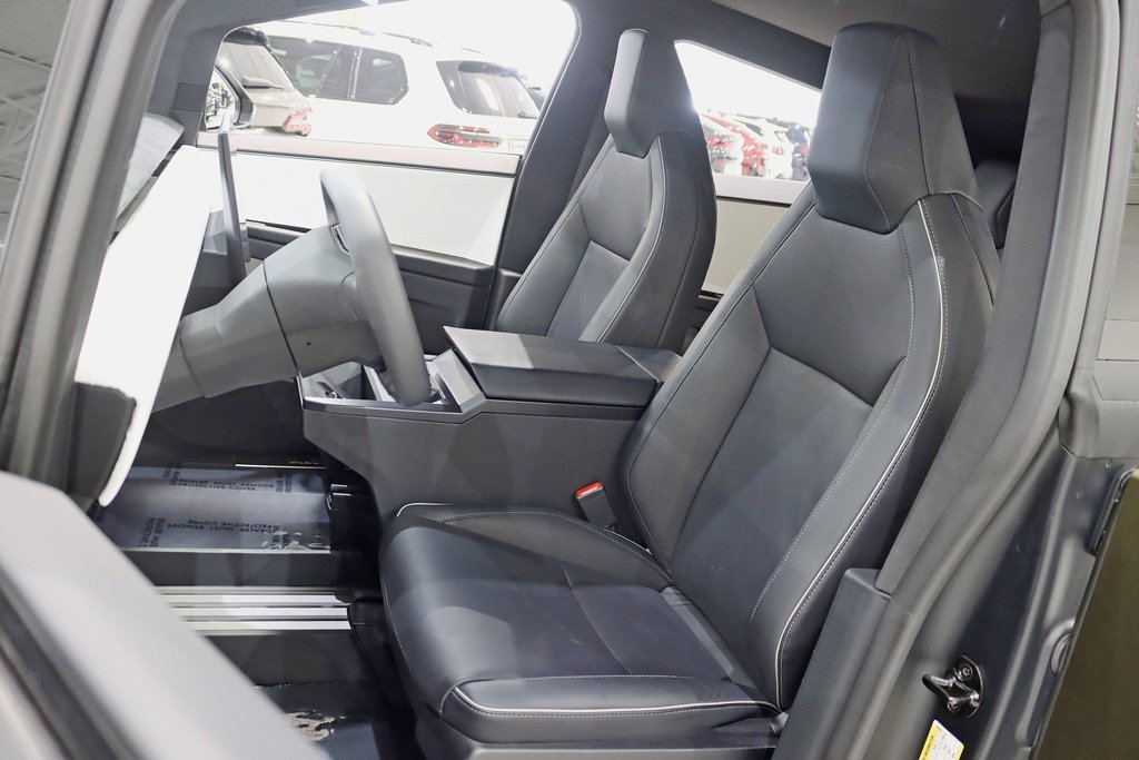 Used 2024 Tesla Cybertruck Cyberbeast image 28