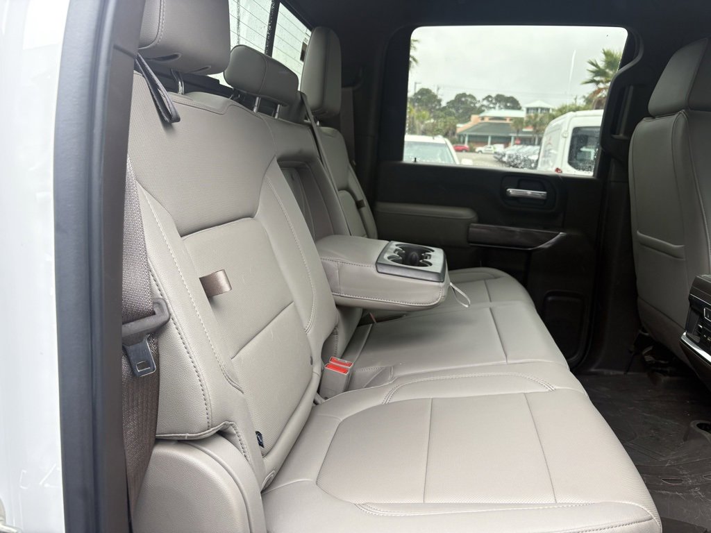 Used 2020 Chevrolet Silverado 2500 LTZ w/ LTZ Premium Package image 18