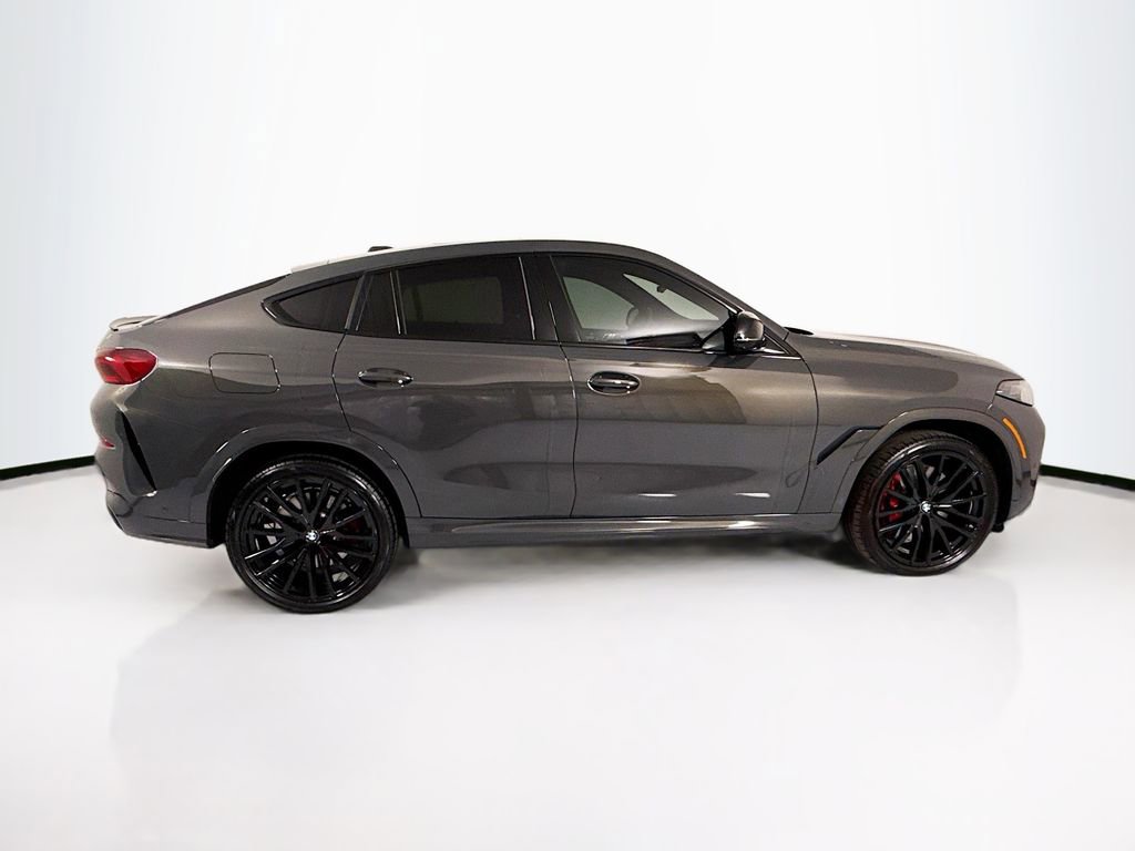 Used 2026 BMW X6 M60i image 4