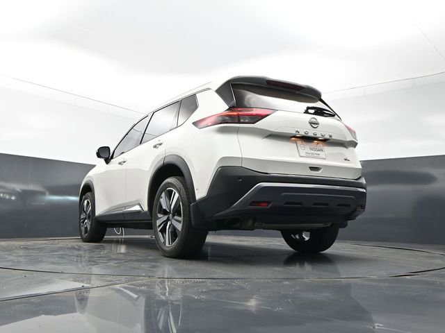 Used 2023 Nissan Rogue SL w/ SL Premium Package FWD image 23