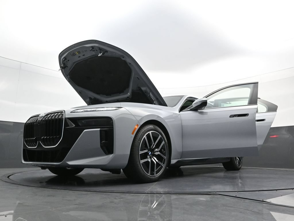 New 2026 BMW 740i xDrive w/ Executive Package AWD/4WD image 43