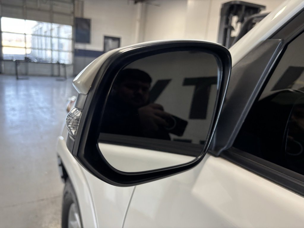 Used 2021 Toyota 4Runner SR5 Premium image 12