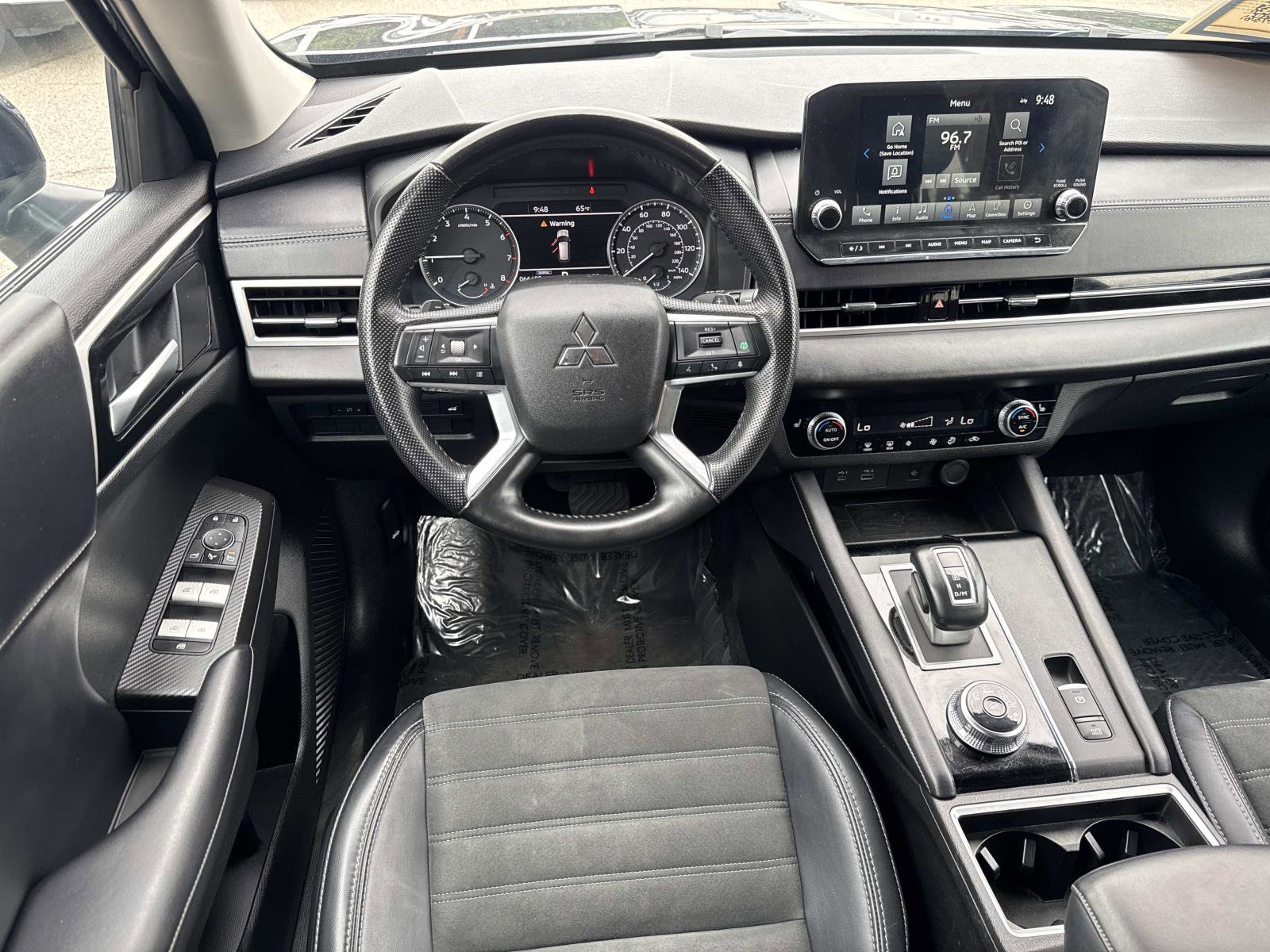 Used 2024 Mitsubishi Outlander FWD image 8
