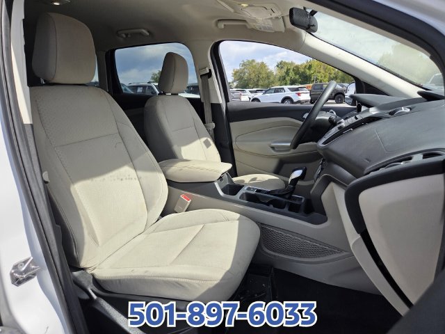 Certified 2018 Ford Escape SE FWD image 19