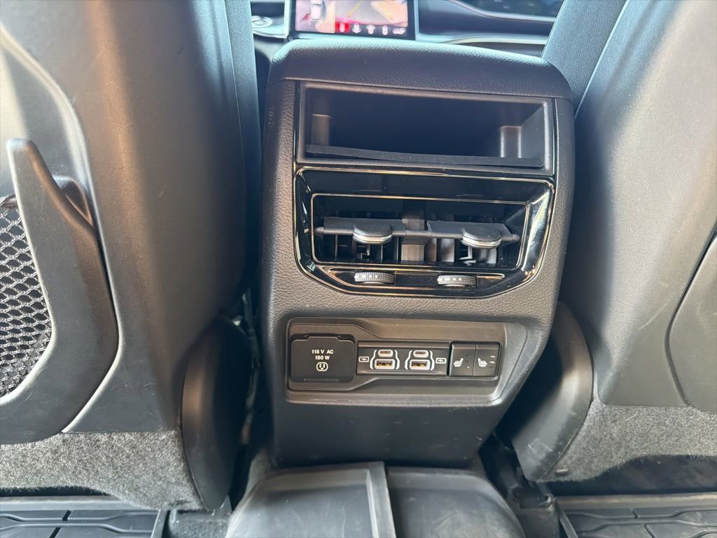 Used 2022 Jeep Grand Cherokee Trailhawk w/ ADV Protech Group II AWD/4WD image 27