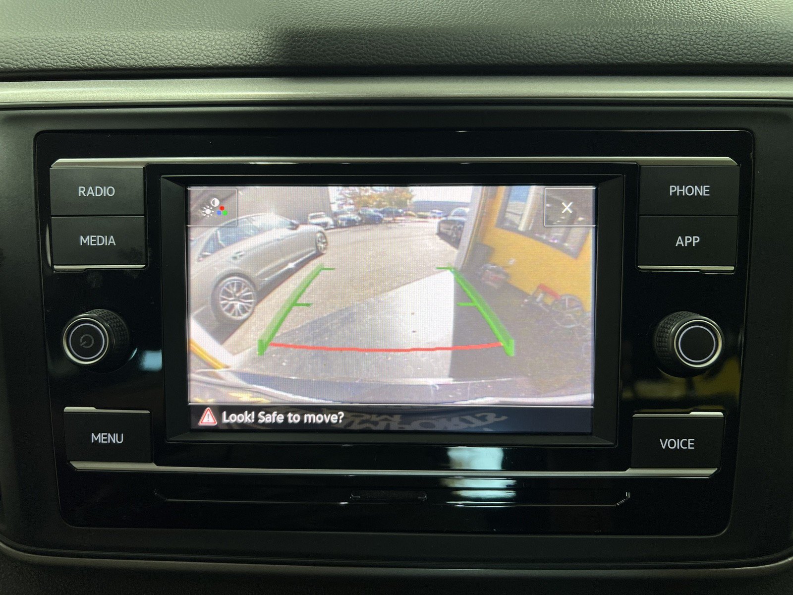 Used 2021 Volkswagen Atlas S AWD/4WD image 23
