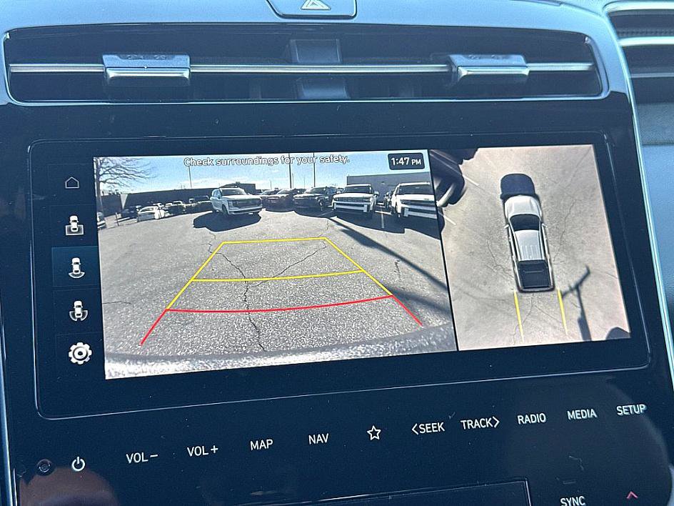 Used 2023 Hyundai Santa Cruz Limited image 15