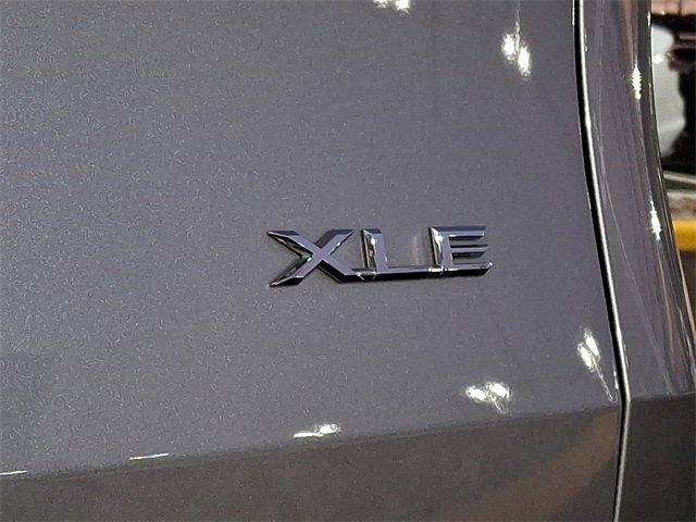 Certified 2024 Toyota Grand Highlander XLE image 30