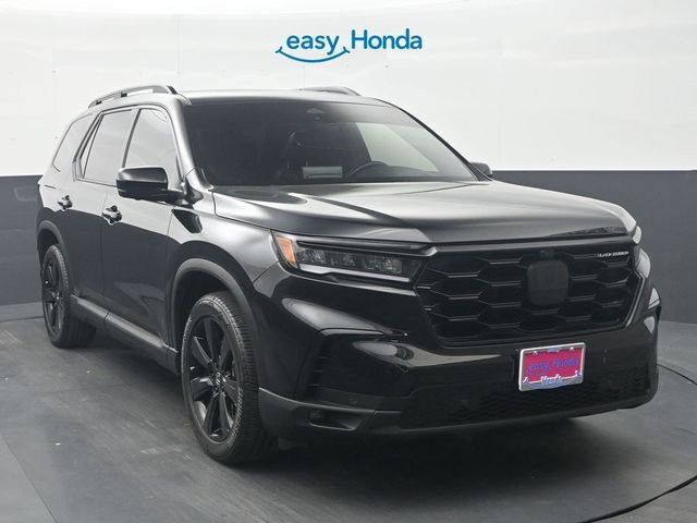 Used 2025 Honda Pilot Black Edition image 2