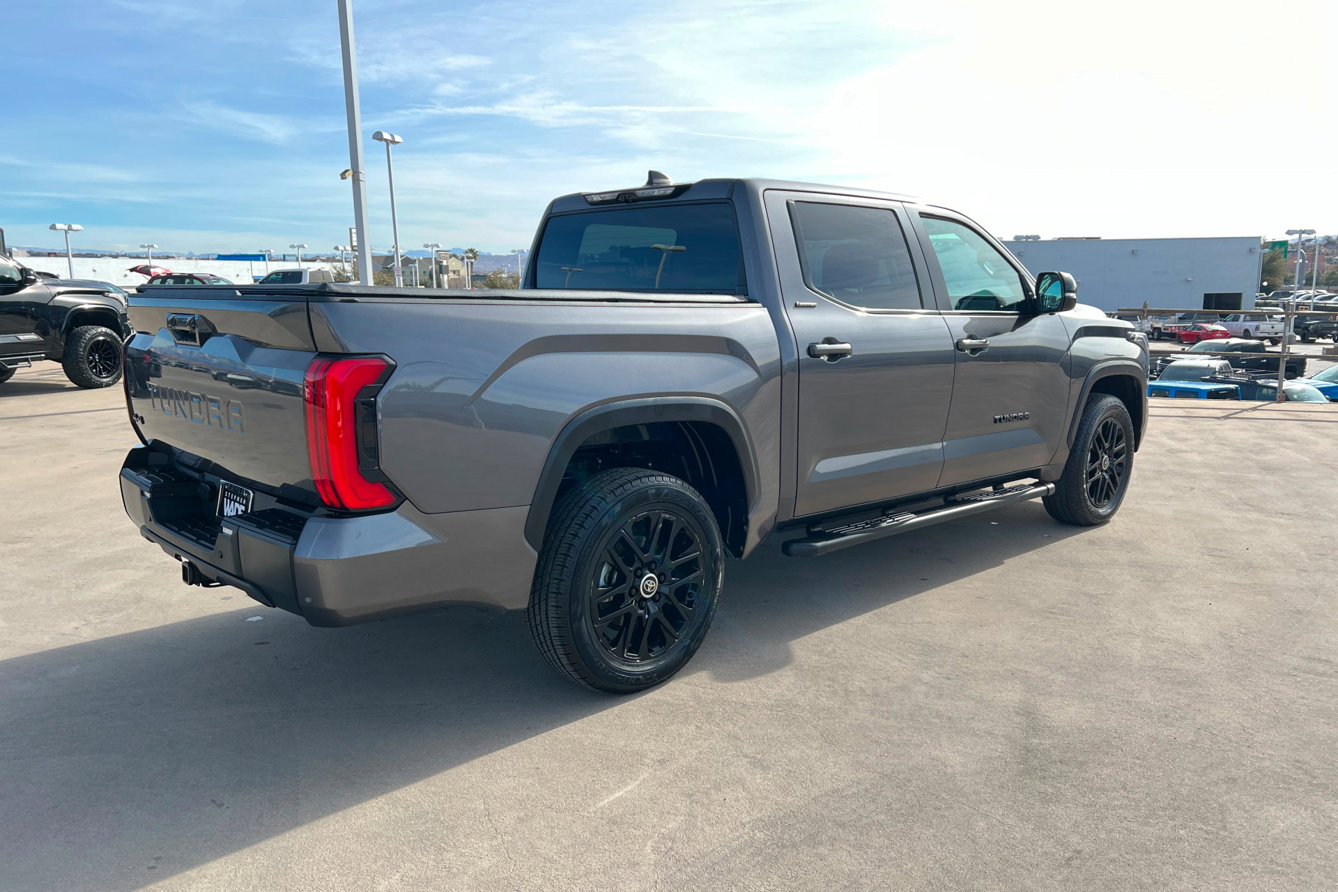 Used 2024 Toyota Tundra Limited image 6