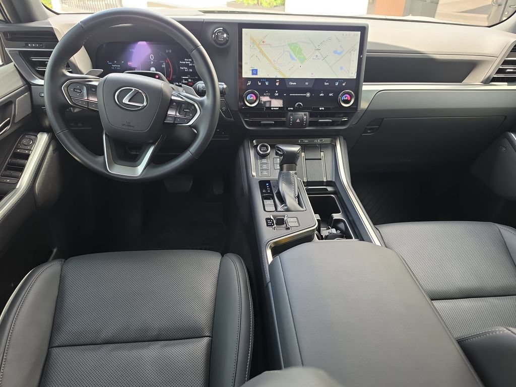 Used 2024 Lexus GX 550 AWD/4WD image 14