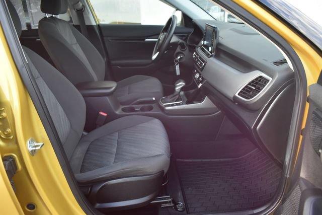 Used 2023 Kia Seltos LX AWD/4WD image 35