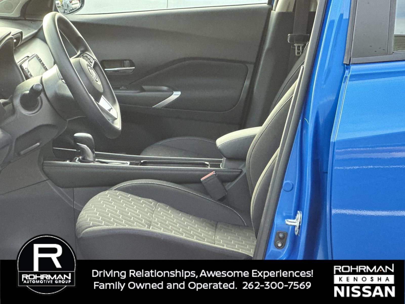 Certified 2024 Nissan Kicks SV FWD image 3