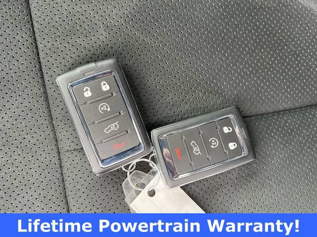 Used 2026 Jeep Grand Cherokee Altitude AWD/4WD image 25