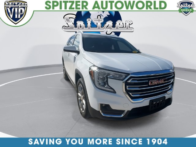 Used 2024 GMC Terrain SLT AWD/4WD image 4