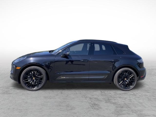 Used 2022 Porsche Macan GTS AWD/4WD image 8