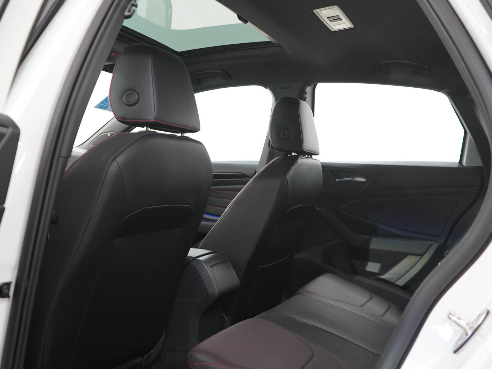 Used 2023 Volkswagen Jetta GLI Autobahn FWD image 16