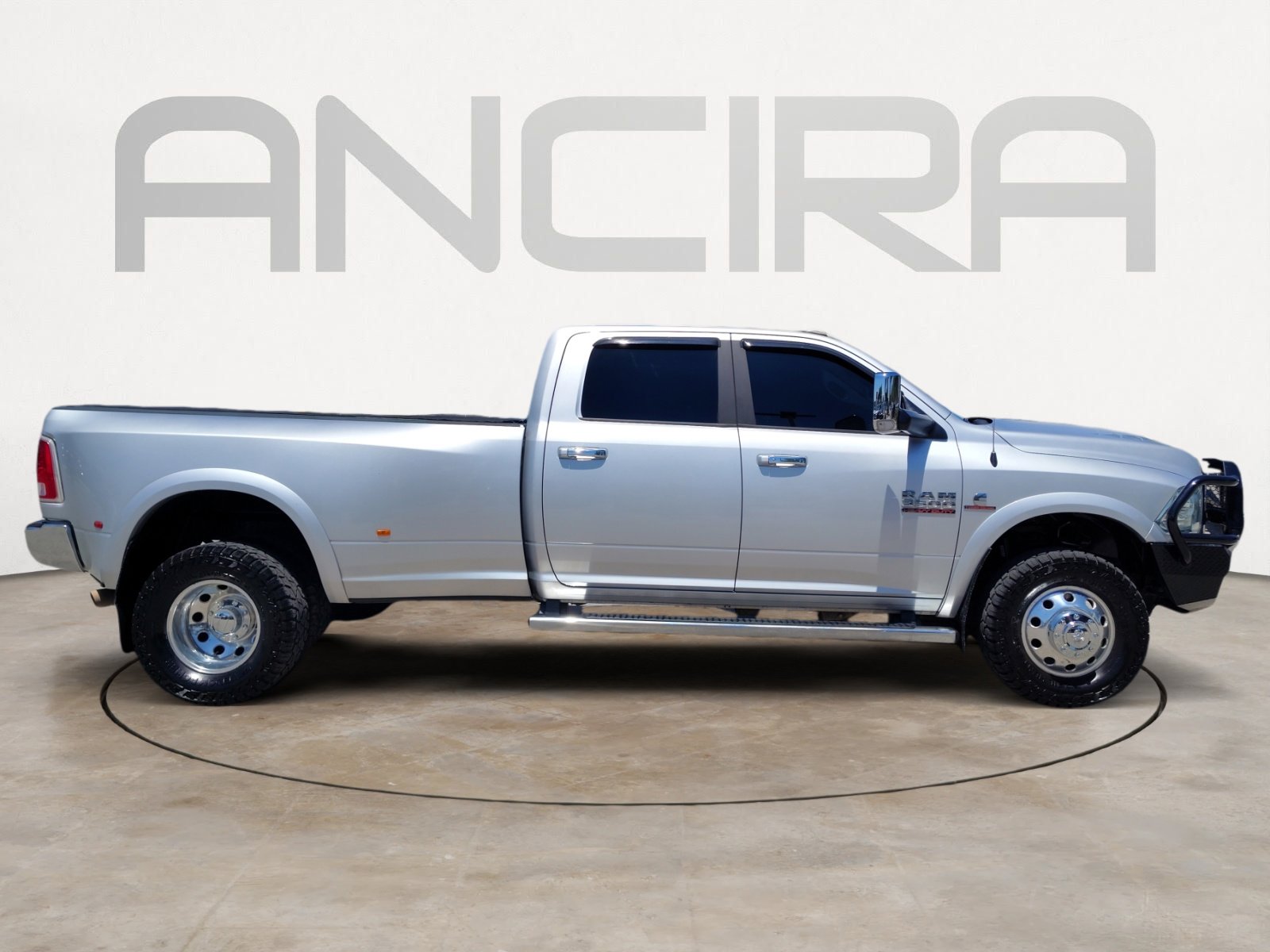 Used 2016 RAM 3500 Laramie AWD/4WD image 14