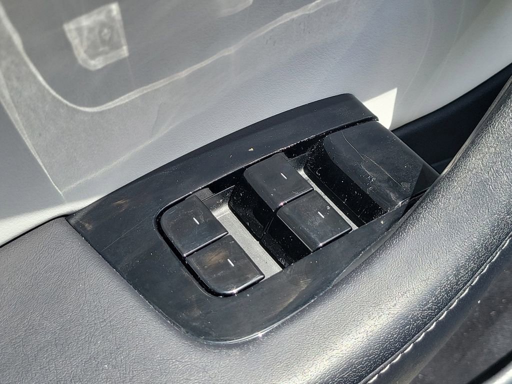 Used 2020 Tesla Model 3 Standard Range Plus image 22