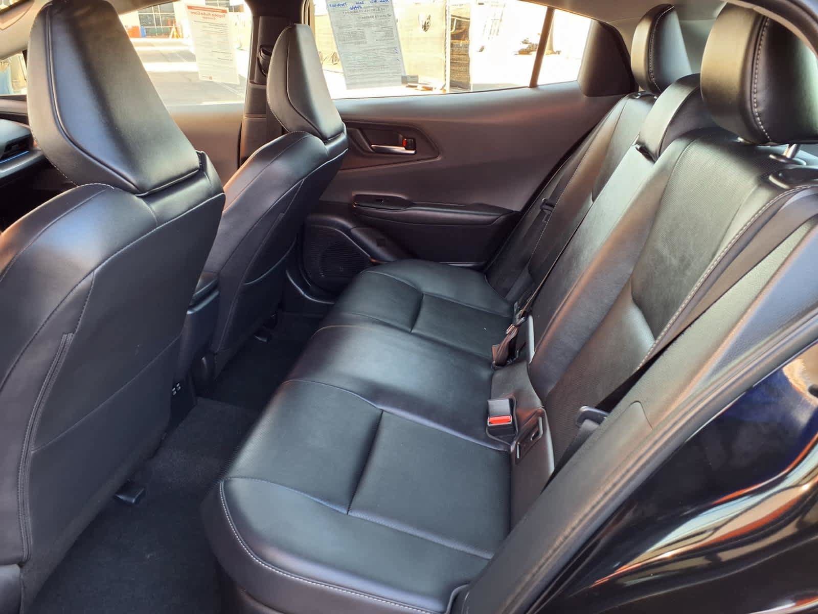 Used 2026 Toyota Prius XLE FWD image 11