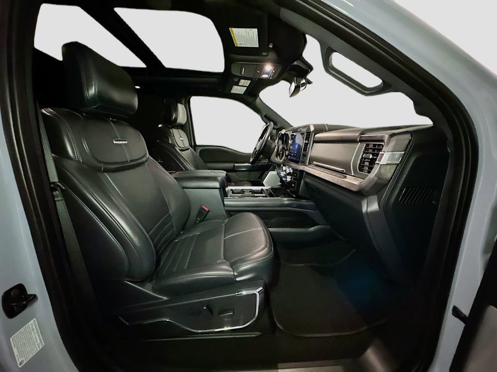 Certified 2025 Ford F250 Platinum image 36
