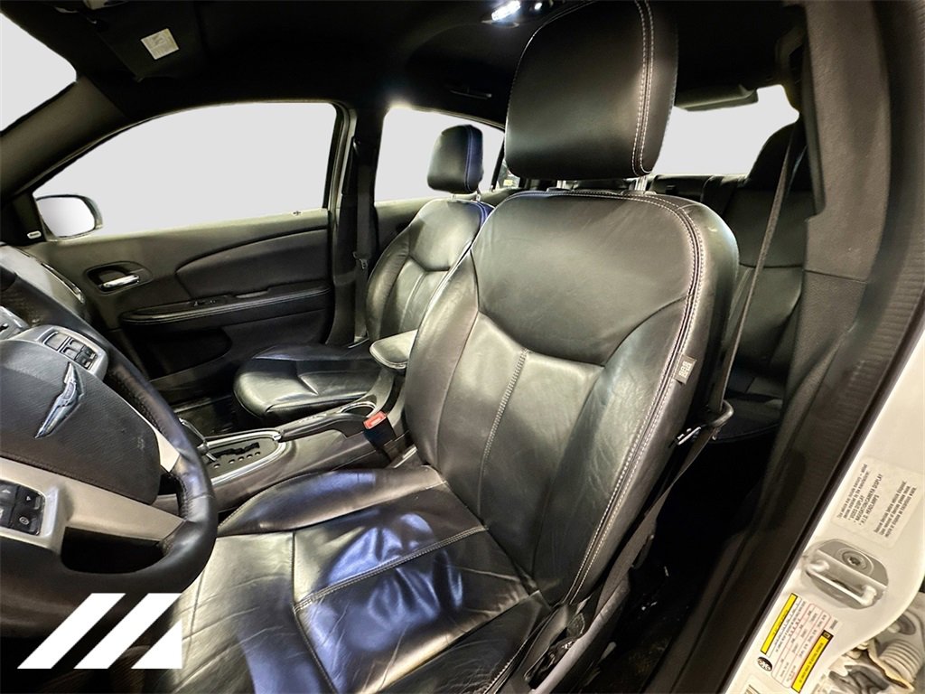 Used 2013 Chrysler 200 Limited image 20