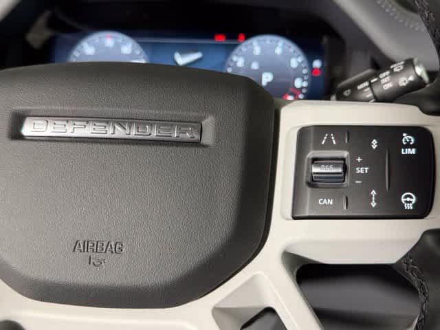 New 2026 Land Rover Defender 110 X-Dynamic SE AWD/4WD image 31