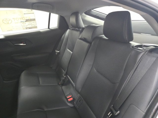 New 2027 Toyota Prius Plug-In Hybrid FWD image 17