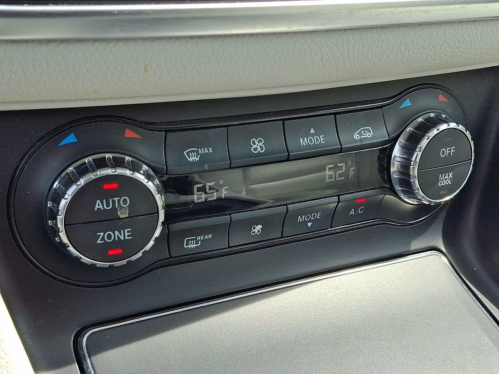 Used 2018 Mercedes-Benz GLA 250 4MATIC image 16
