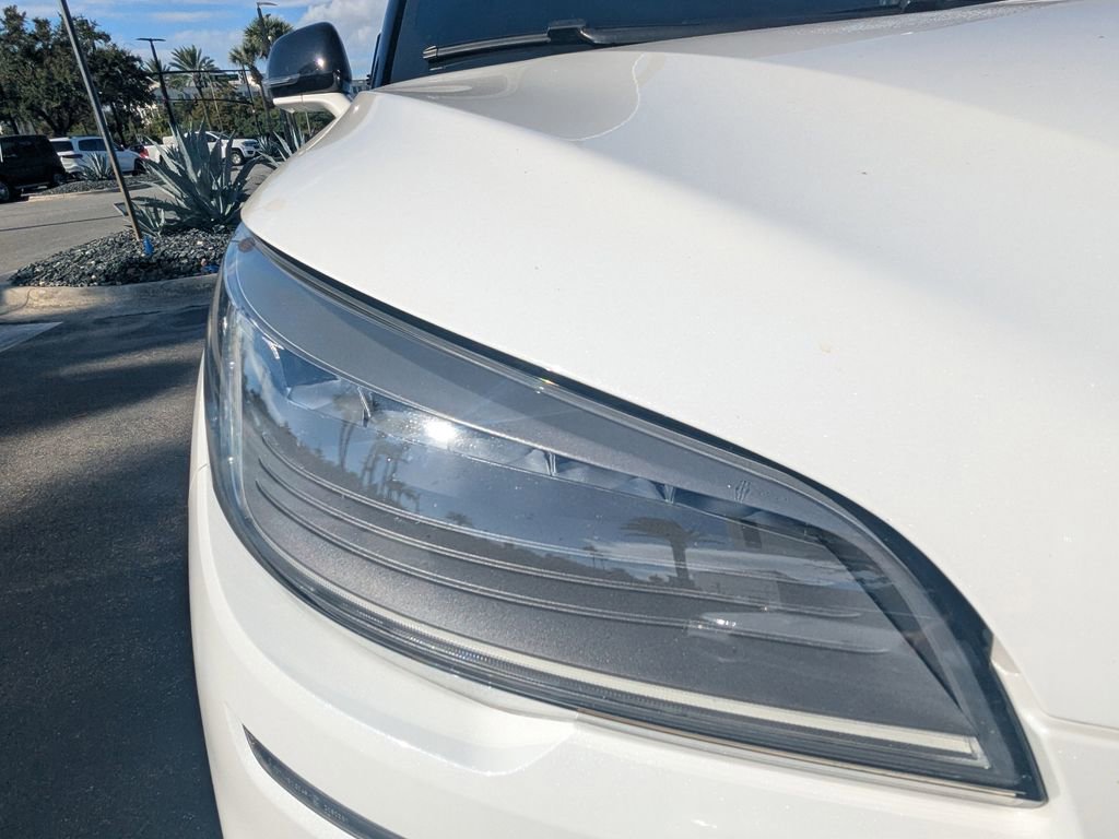 Used 2021 Lincoln Aviator Reserve w/ Equipment Group 201A image 20