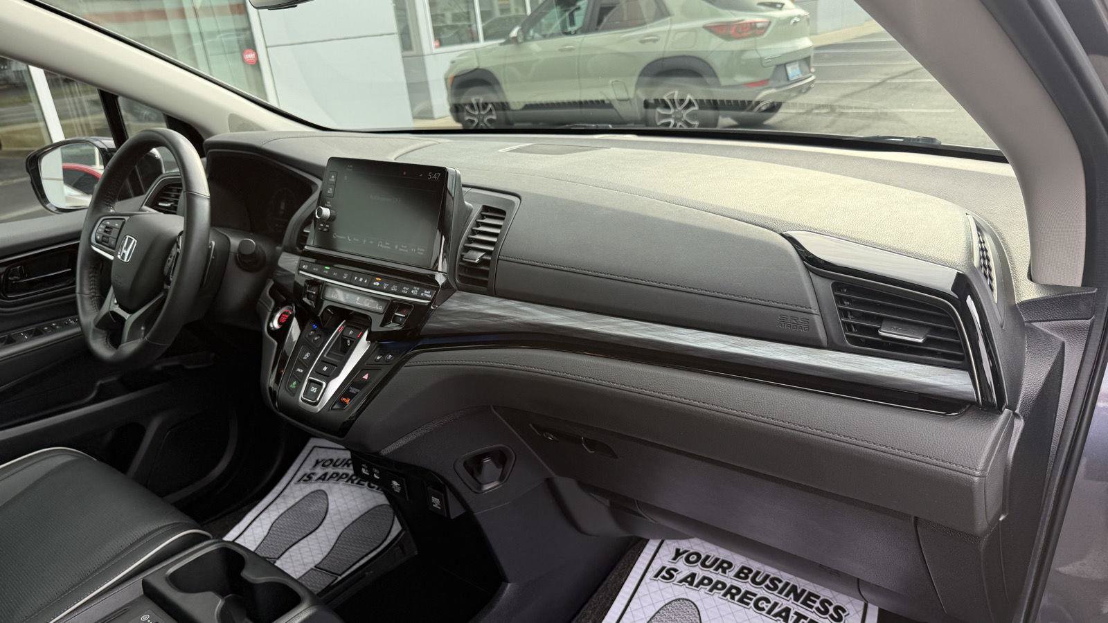 Used 2026 Honda Odyssey Elite image 18