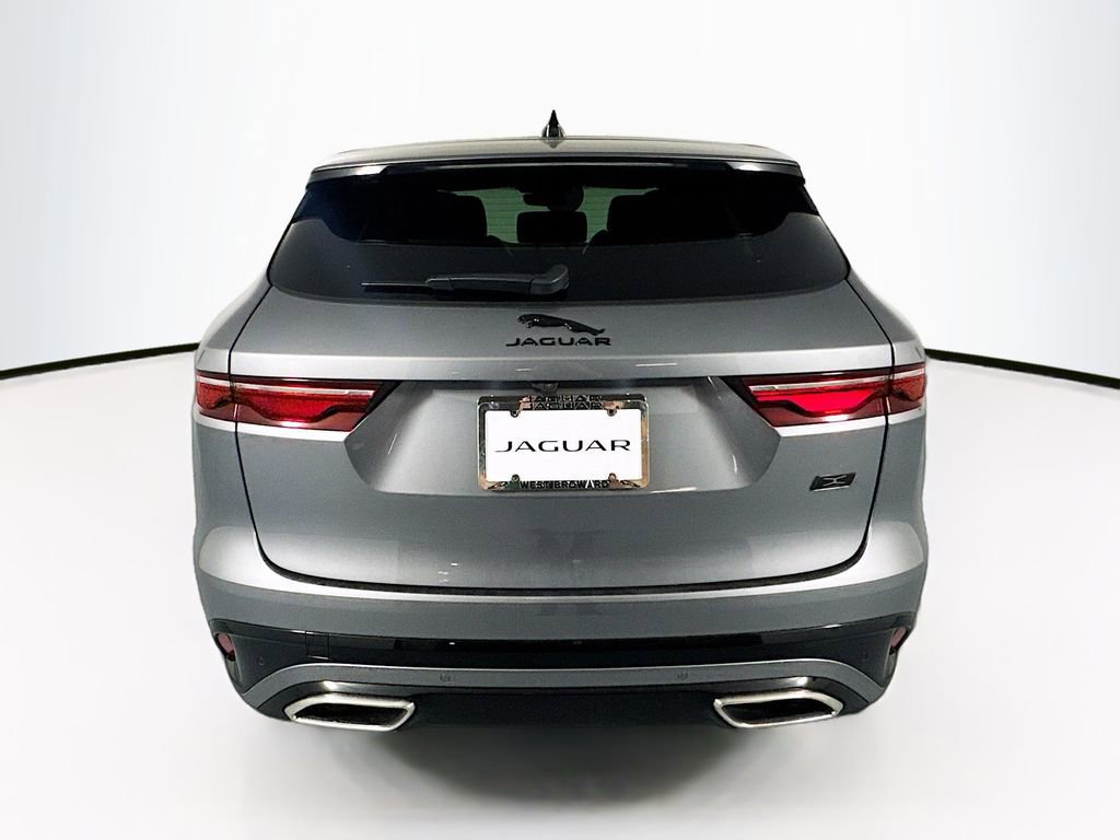 New 2026 Jaguar F-PACE R-Dynamic S image 6