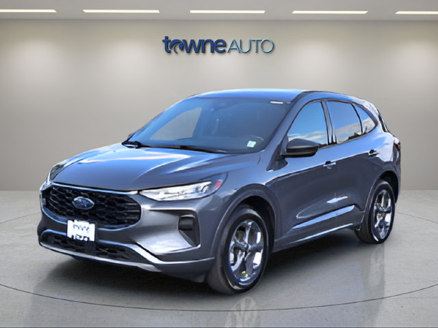 Certified 2023 Ford Escape ST-Line w/ Tech Pack #1 AWD/4WD image 3