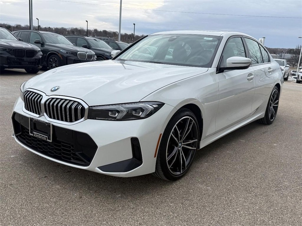 Used 2023 BMW 330i xDrive Sedan w/ M Sport Package image 7