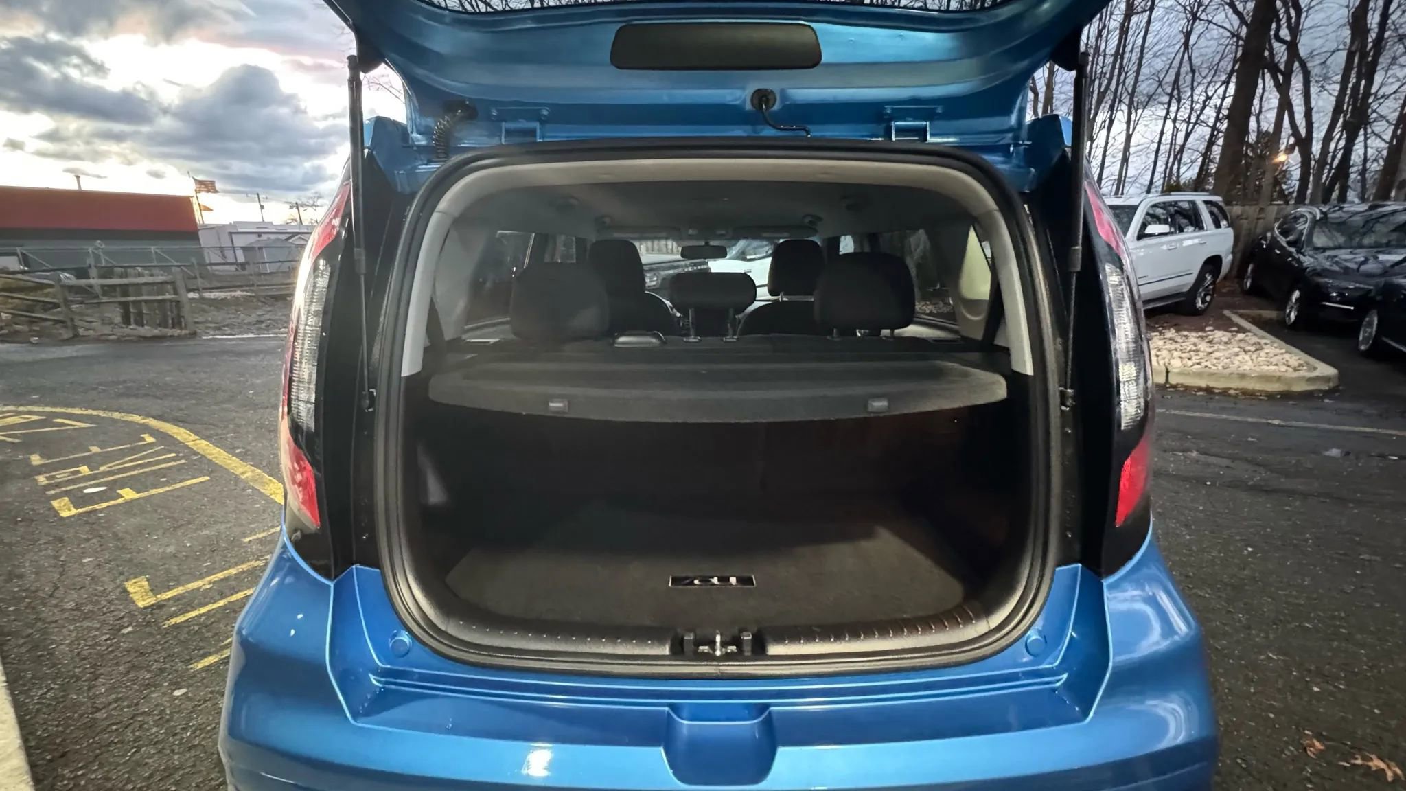 Used 2018 Kia Soul + image 19