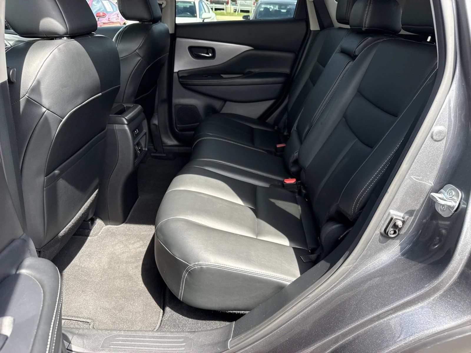 Used 2024 Nissan Murano SV AWD/4WD image 28