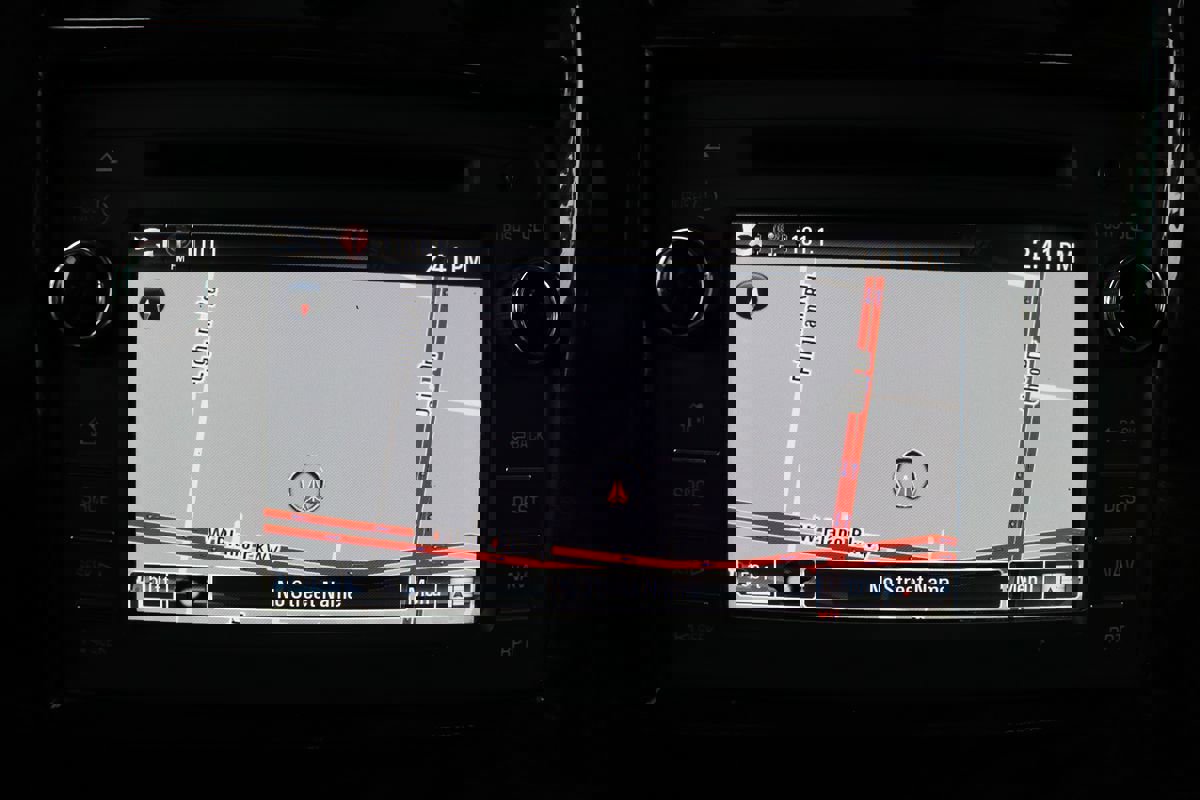 Used 2020 GMC Savana 2500 Extended w/ Enhanced Convenience Package image 24