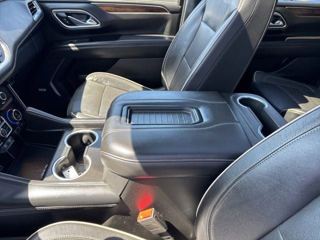 Used 2021 Chevrolet Tahoe Premier w/ Premium Package AWD/4WD image 17