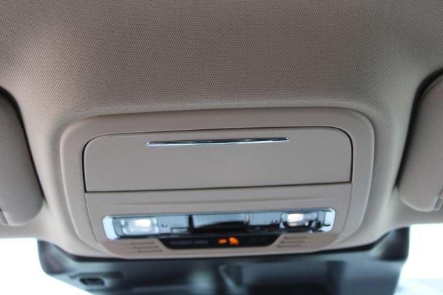 Used 2023 Lincoln Corsair Reserve FWD image 17