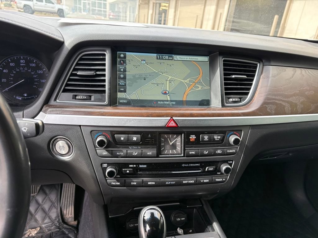 Used 2017 Genesis G80 3.8 w/ Option Group 03 image 18