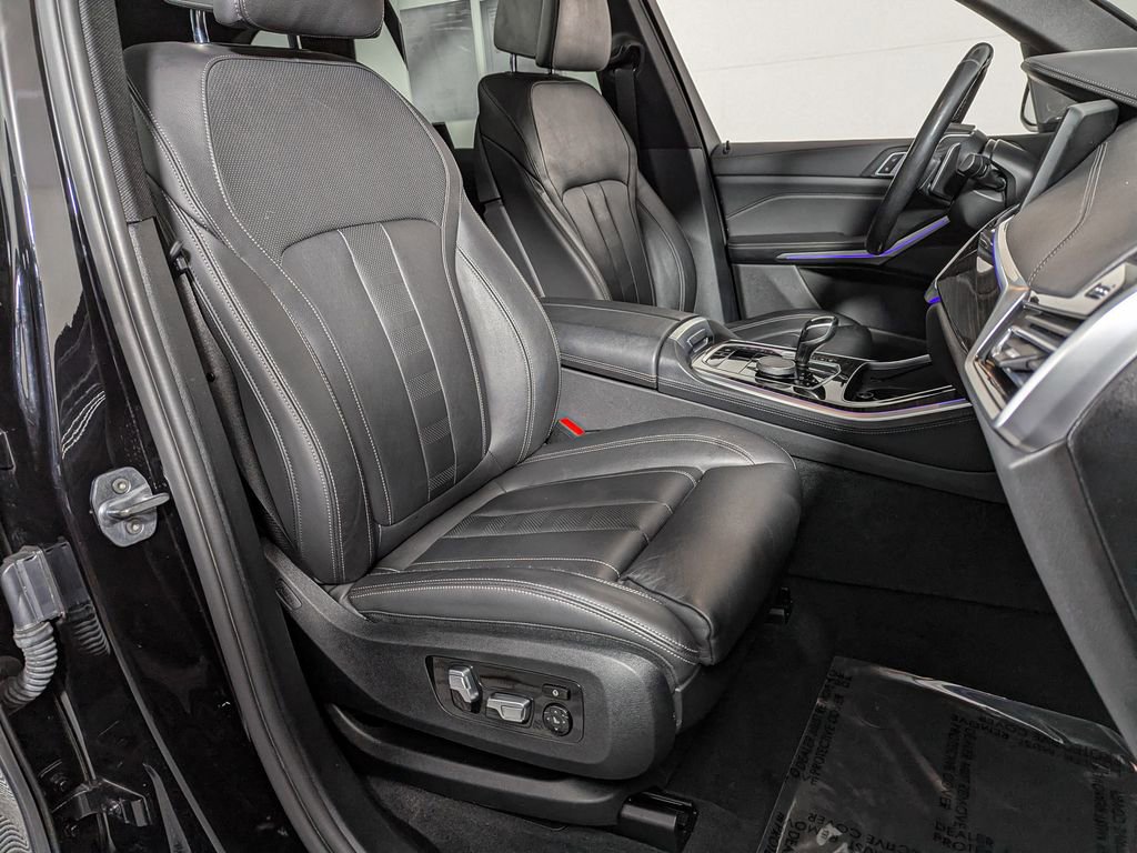 Used 2020 BMW X5 xDrive40i w/ Convenience Package image 24