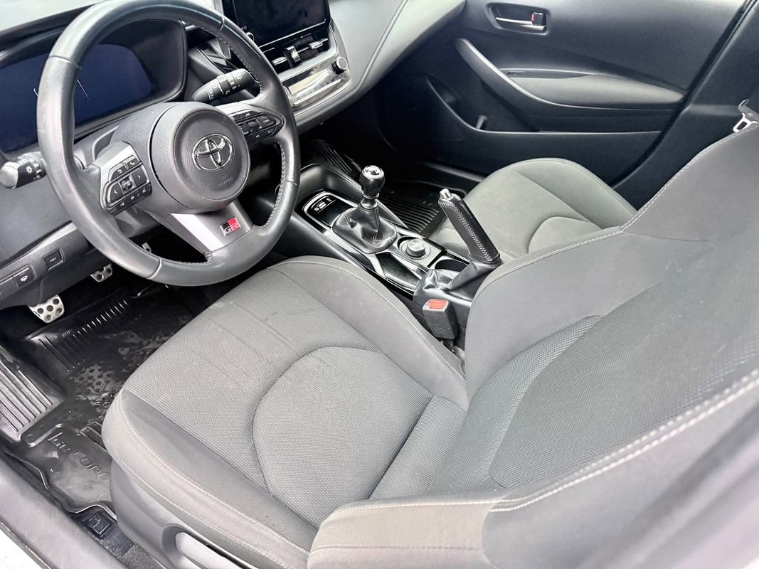 Used 2024 Toyota Corolla Core w/ Performance Package image 9