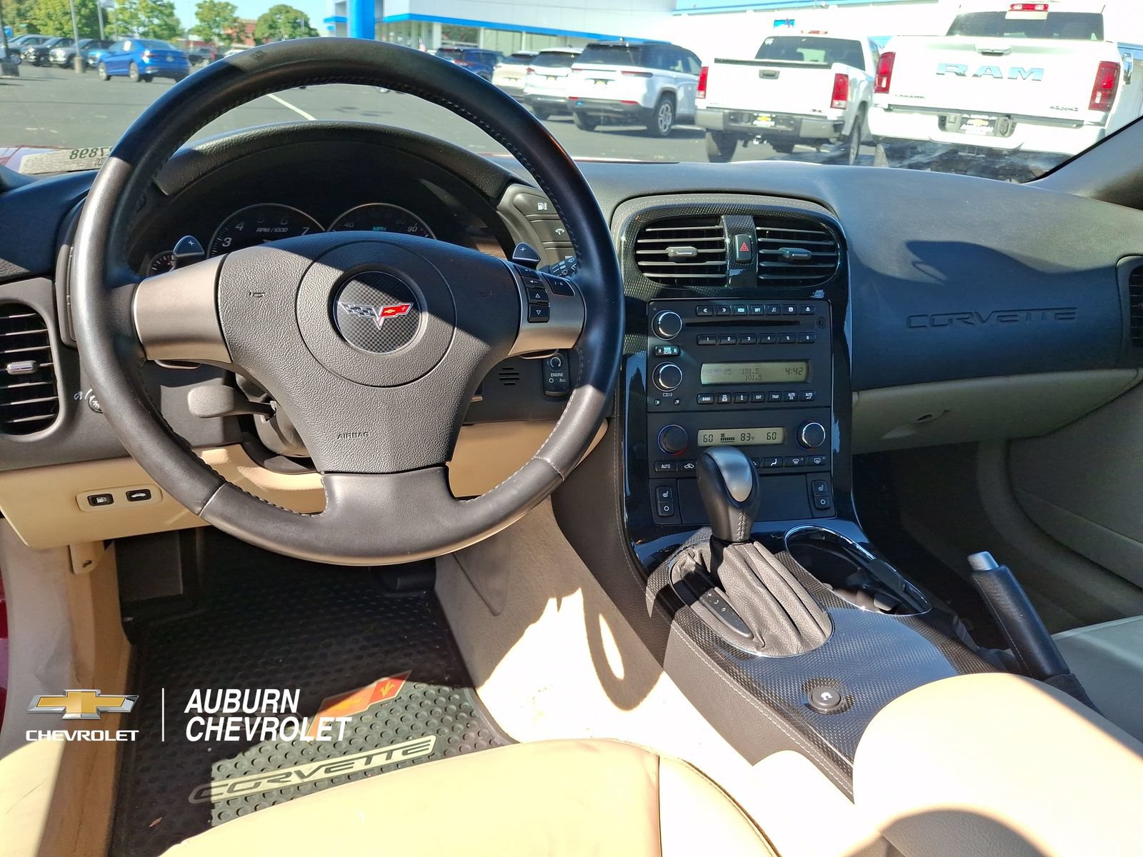 Used 2008 Chevrolet Corvette Coupe w/ Preferred Equipment Group RWD image 9